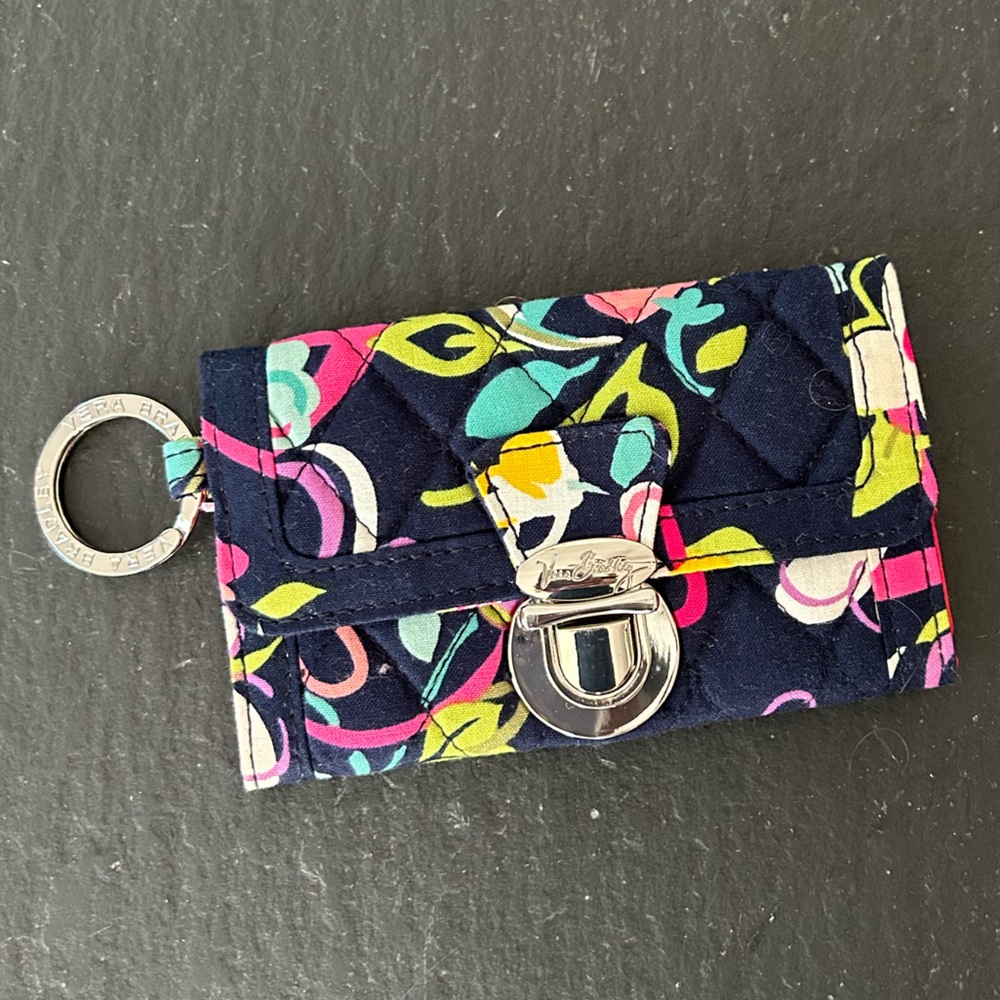 VERA BRADLEY QUICK SWIPE ID PUSHLOCK WALLET WITH KEY RING